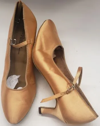 2.5" Paradise II -- Women's Standard Ballroom Shoes -- Tan Satin