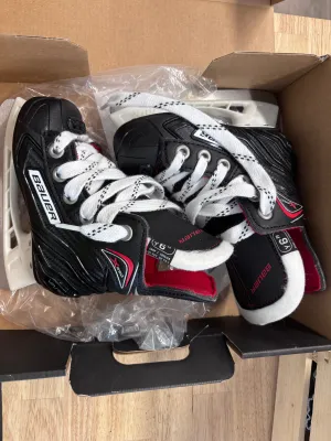 Bauer Vapor Skates – Youth 6.0 (New in Package, Regular Width)