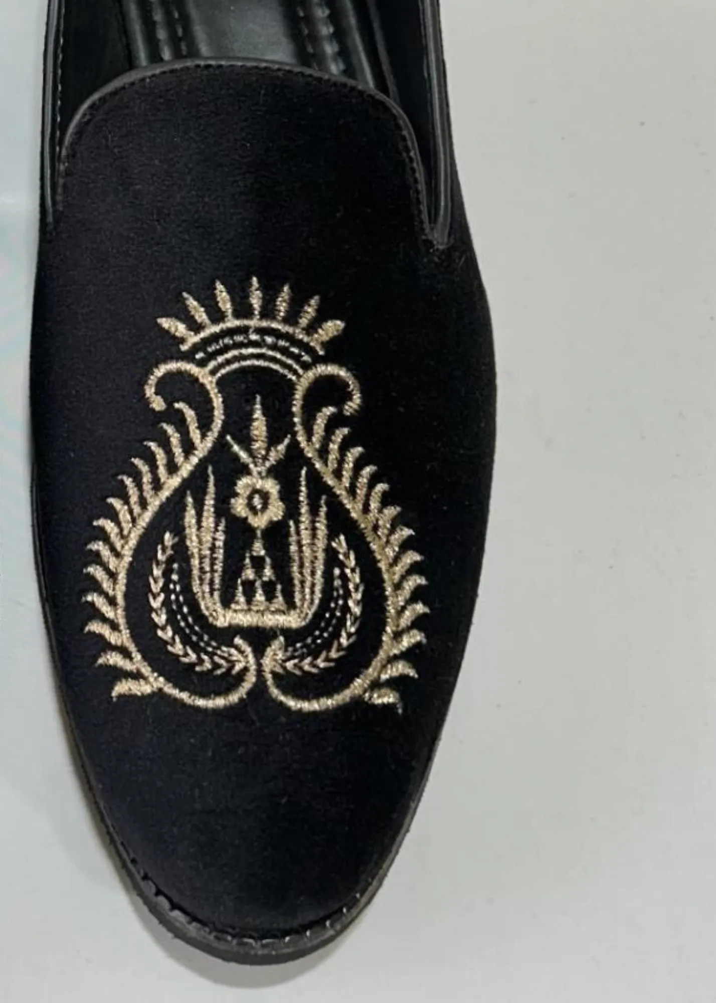 BLACK EMB SHOES FOR MEN