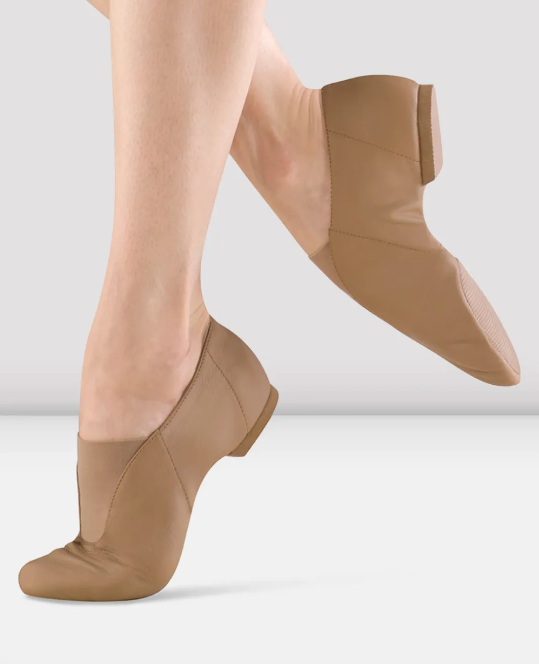 Bloch-Super Jazz/Adult