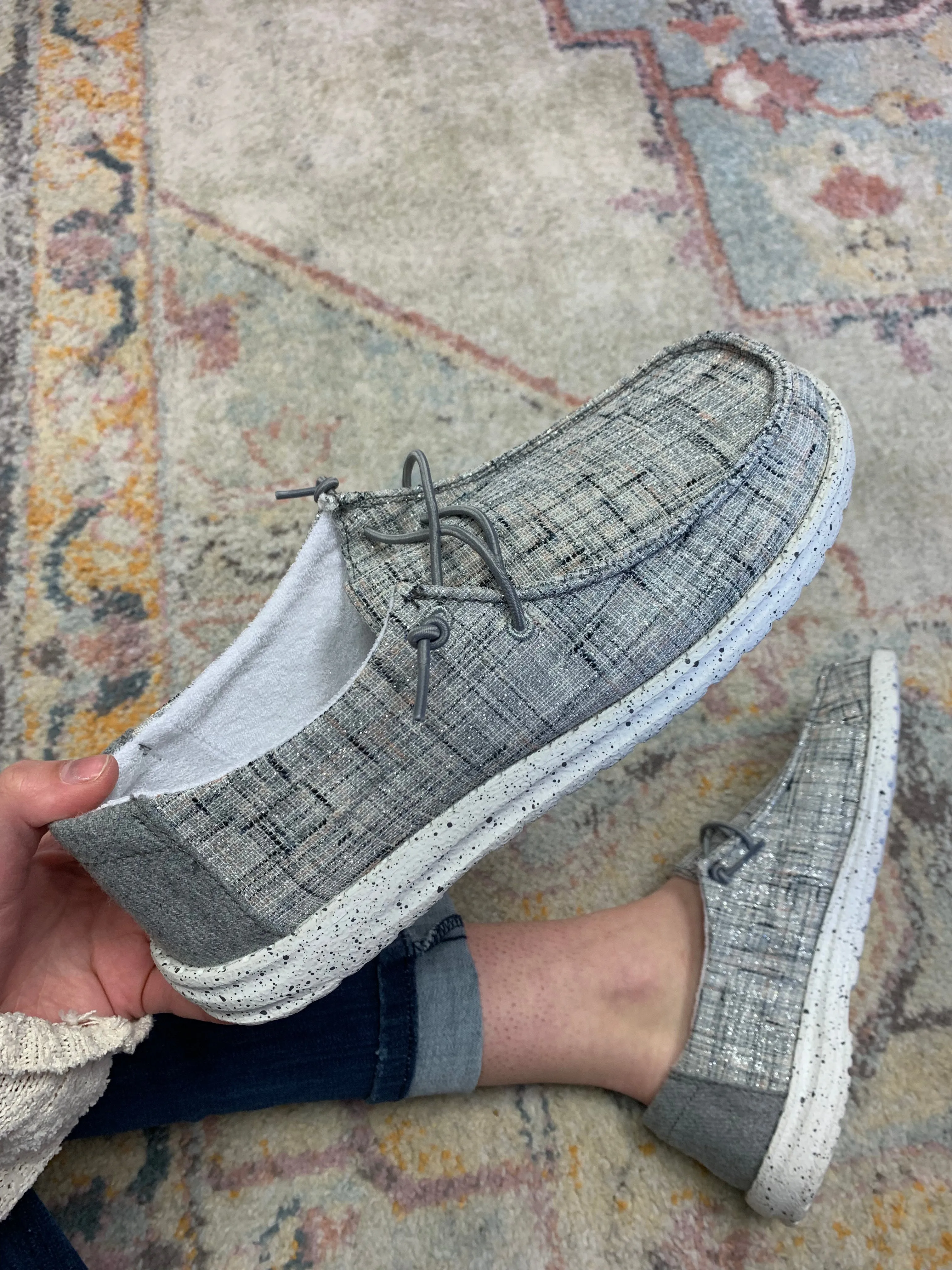 Cassandra Shoe - Grey