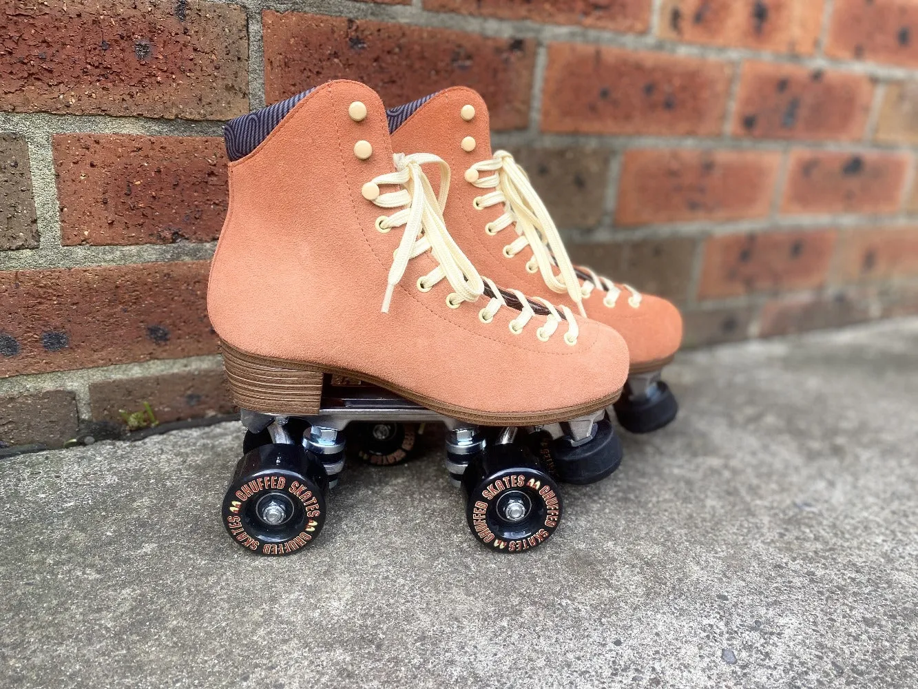 Chuffed Wanderer: Peach Pink