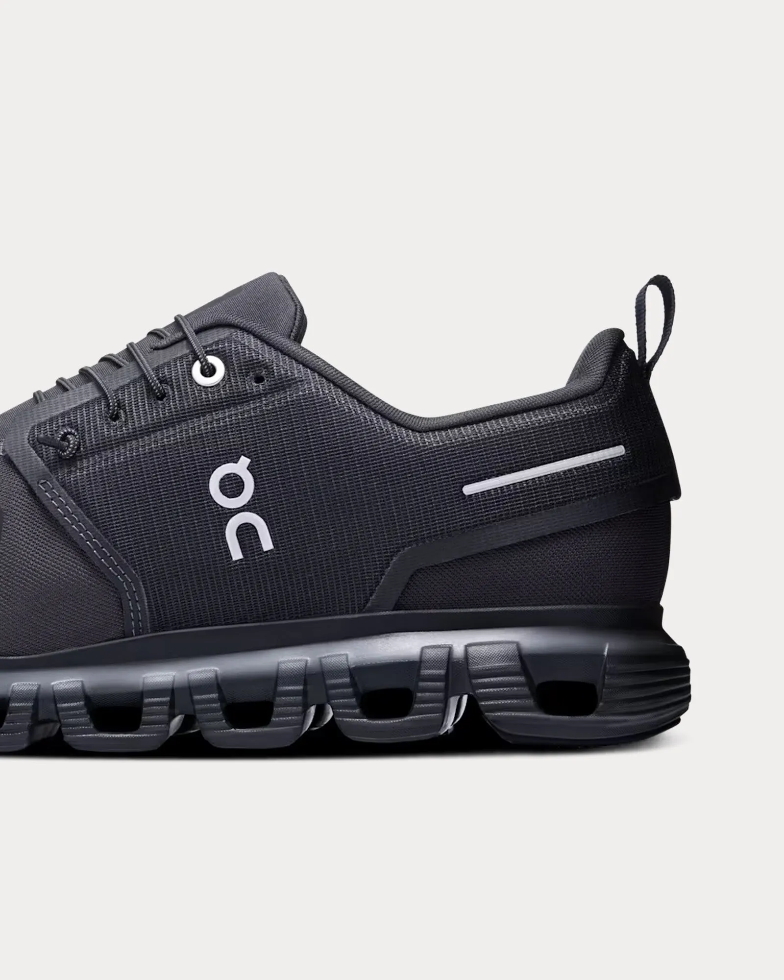 Cloud 6 WP Black / Black Running Shoes