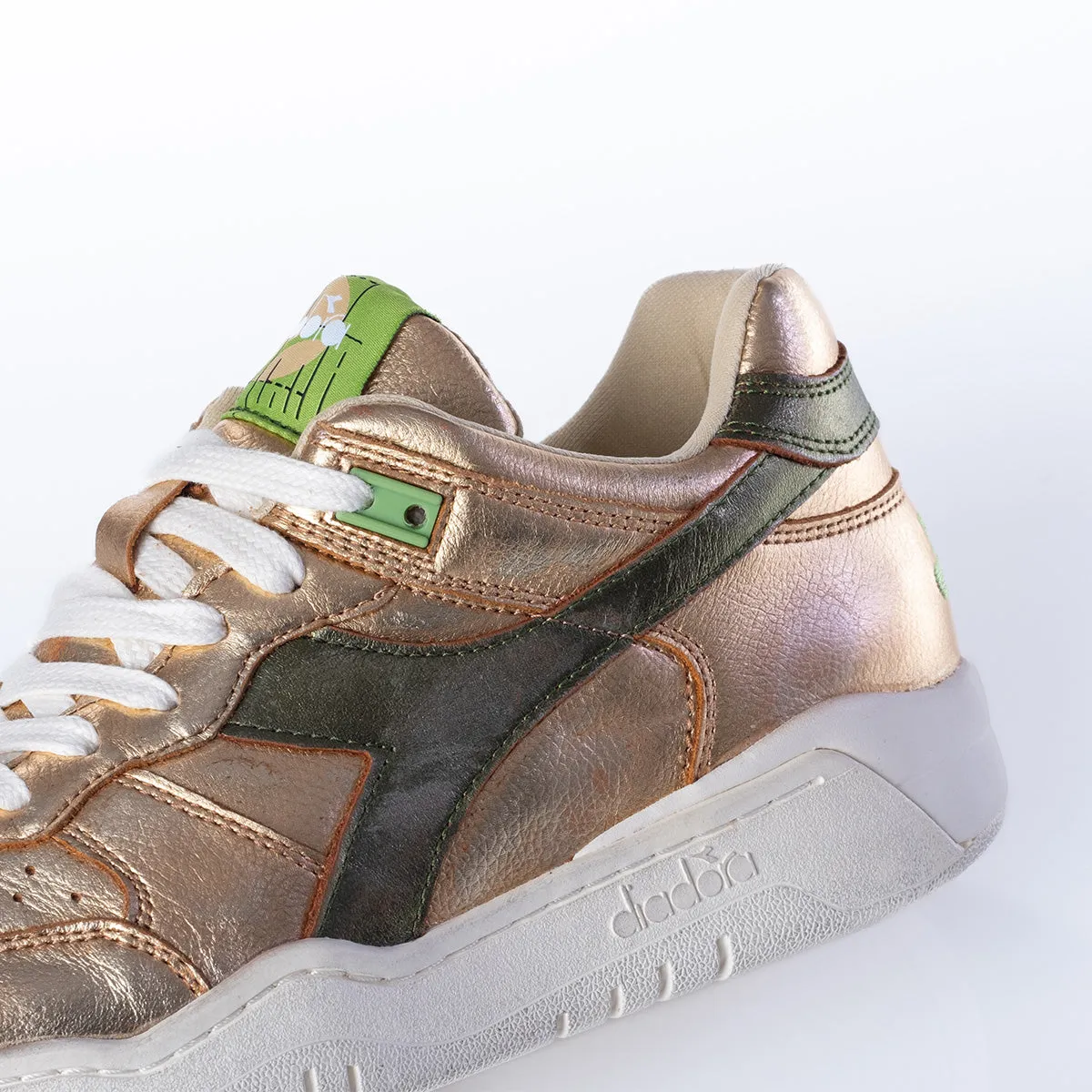 DIADORA HERITAGE WOMENS  B. 560 PIGSKIN METALLIC GOLD