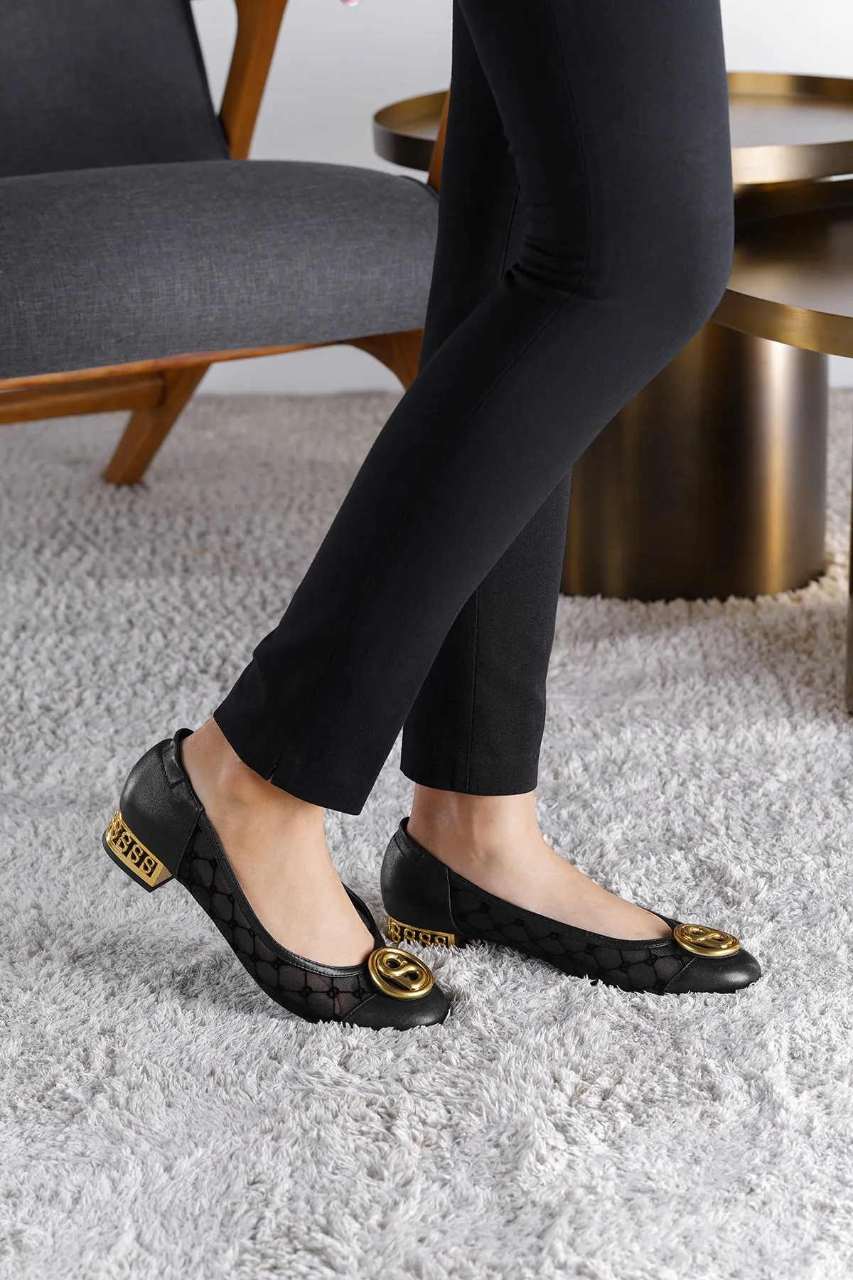 Meela Pump - Black