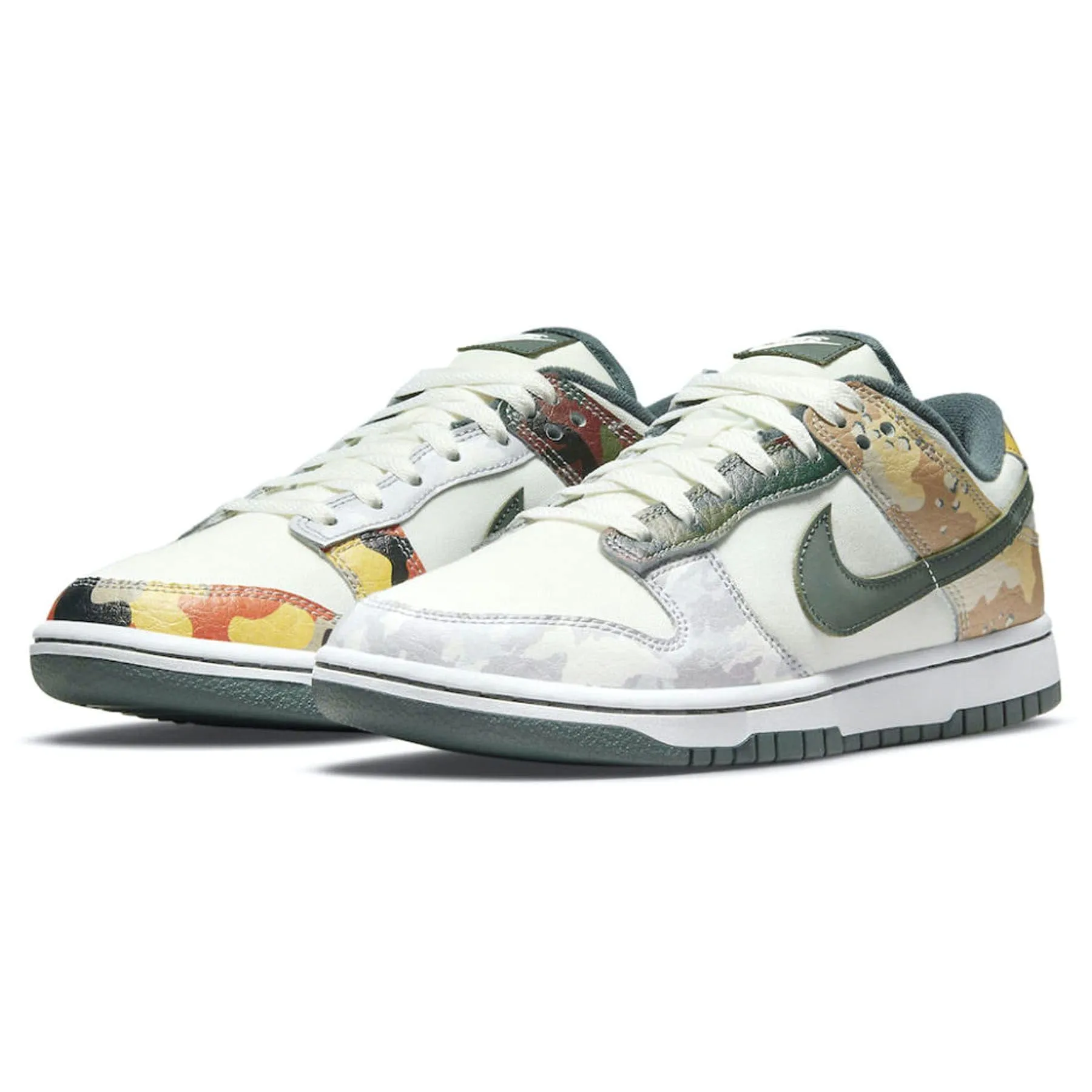 Nike Dunk Low SE 'Sail Multi-Camo'