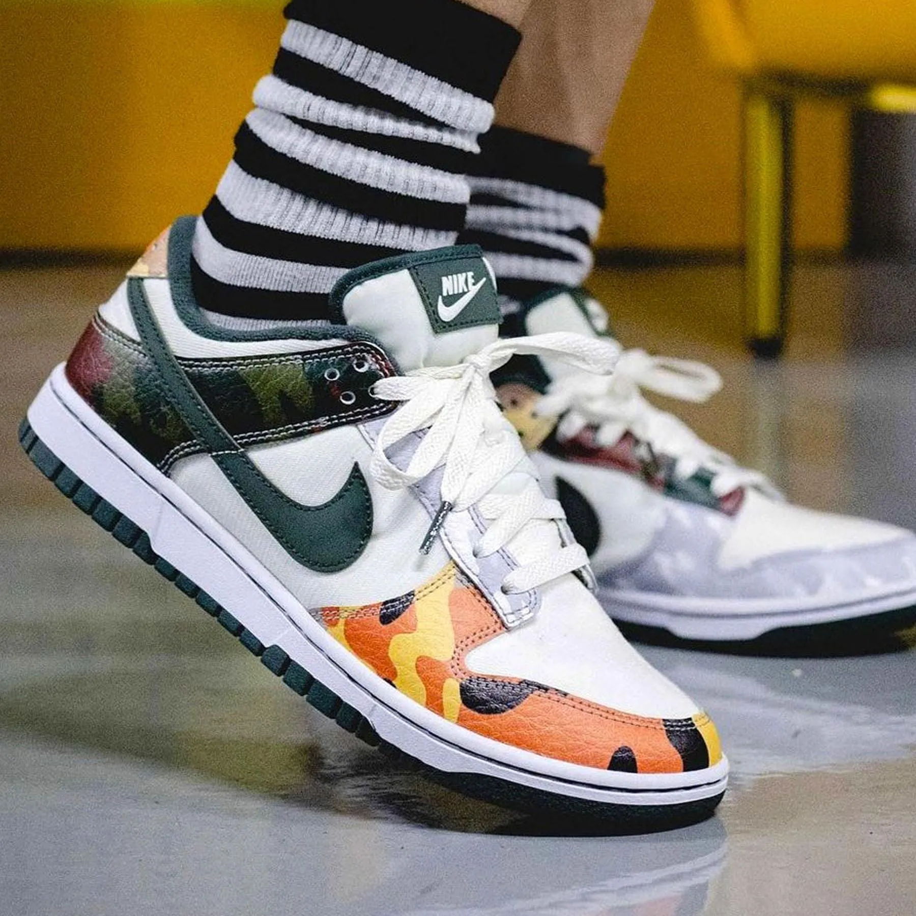 Nike Dunk Low SE 'Sail Multi-Camo'