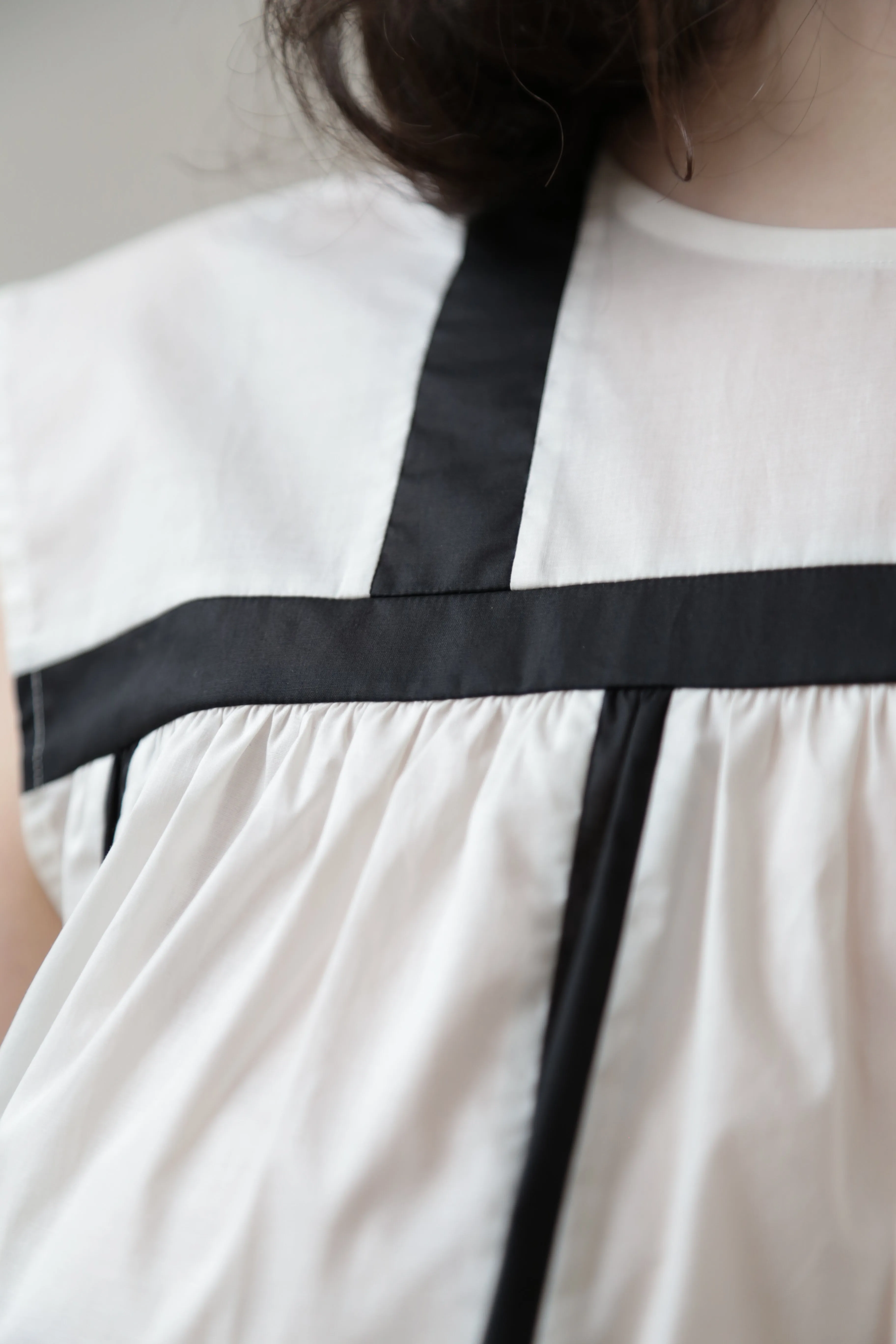 Nina Donis Black and White Check Set