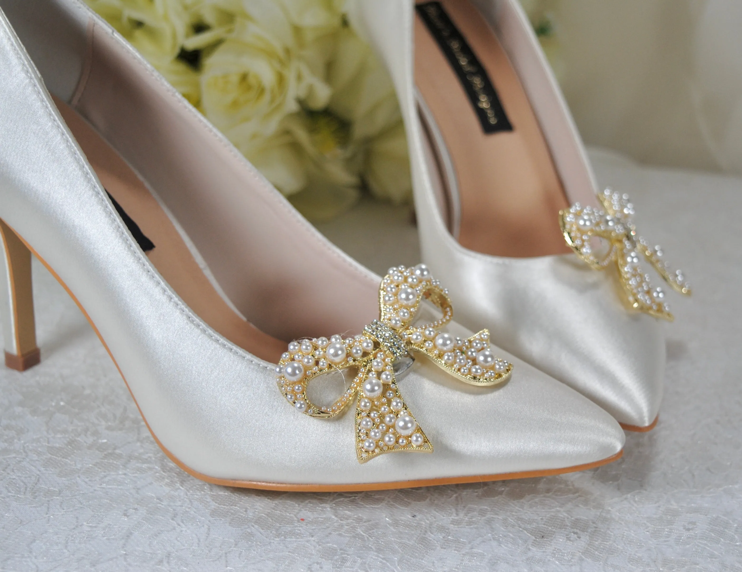 Satin Shoes with Pearl Bow Shoe Clip