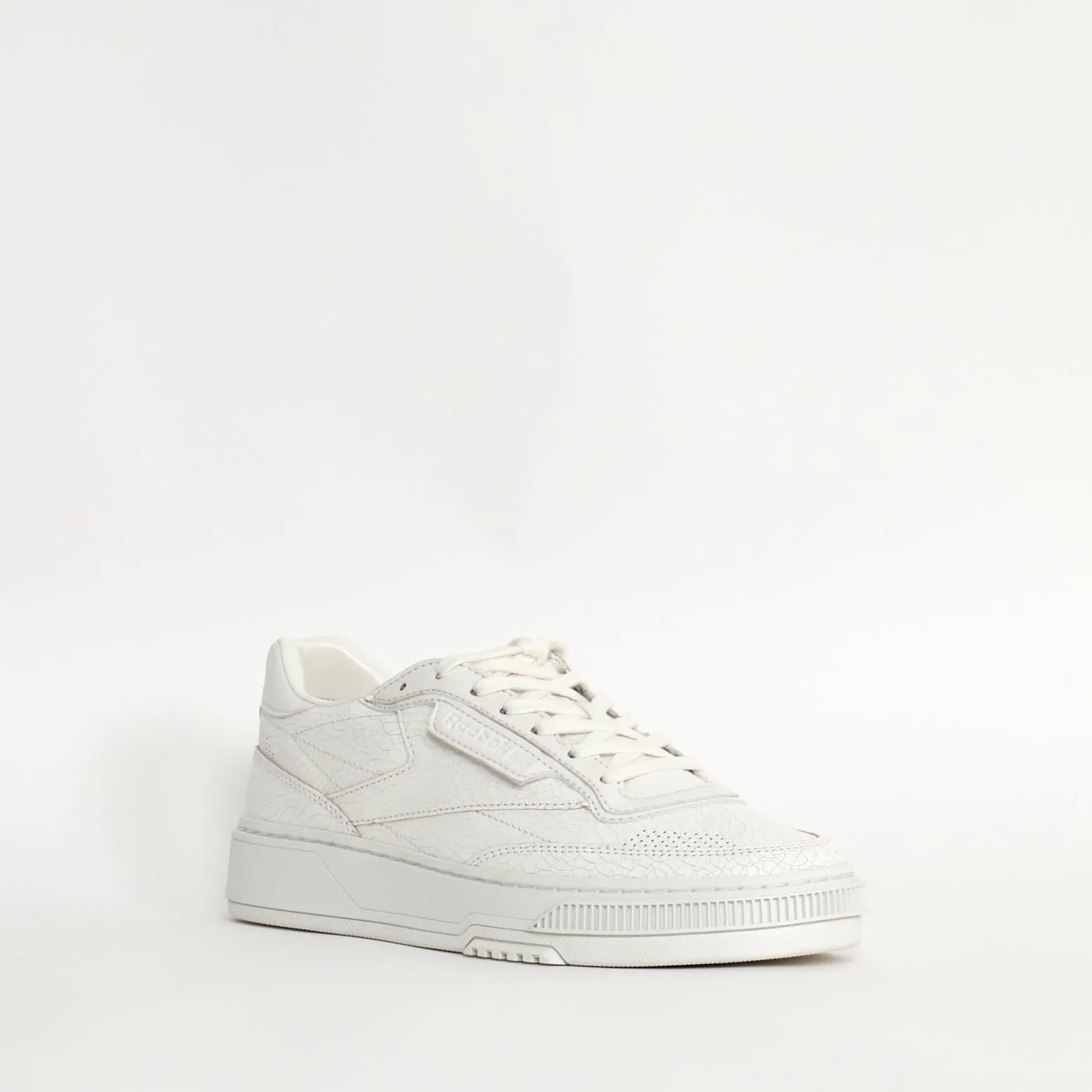 Sneakers Reebok LTD Club C Cuir Craqué Blanche