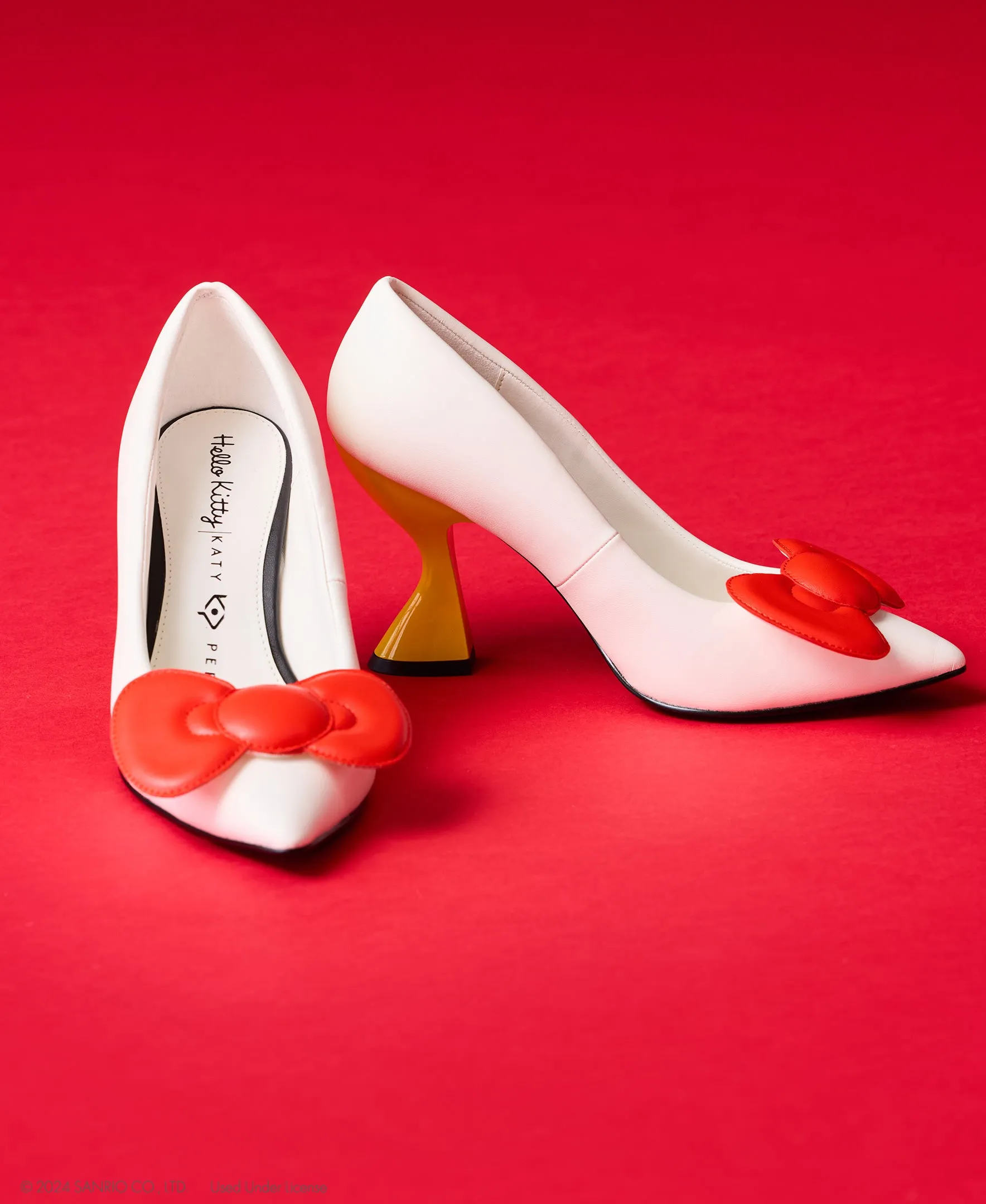 THE HELLO KITTY ® BOW HEEL