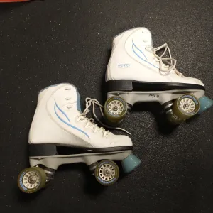 Used RTS400 Roller Derby Skates